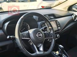 نيسان فيرسا